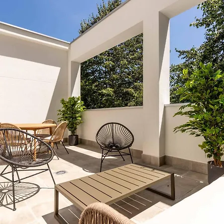 Limehome Calle Postigo Bajo Apartment