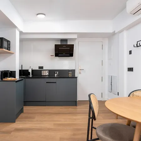 Limehome Calle Postigo Bajo Apartment Oviédo