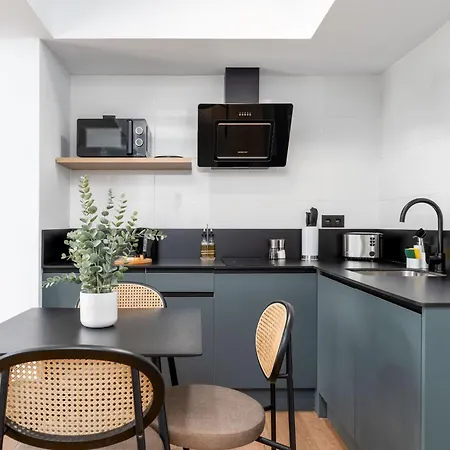 아파트호텔 Calle Postigo Bajo